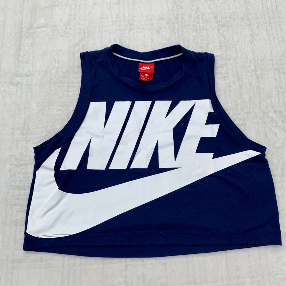 Nike Workout Crop Top